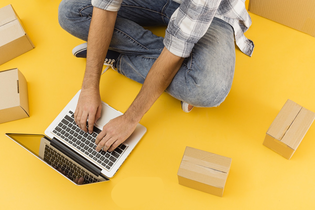 15 Must-Have Shopify Clothing Apps For Your Online Store