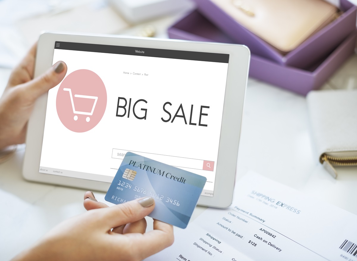 How to Make Money Flipping E-commerce Stores